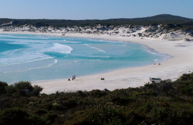 ME MATES PLACE CLOSE TO THE BEST BEACHES THROUGH OUT THE ESPERANCE REGION,.