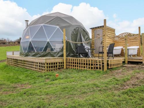 Meadow View - Bryn-Mawr Retreat