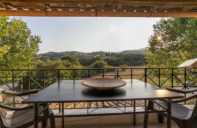 Mediterranean hospitality in the Xenion
