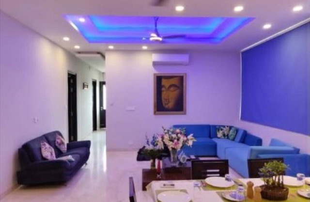 Meera Suites @ DLF 2 - Suite 3