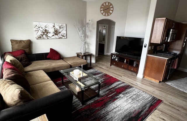 Meet Tom, the stylish townhouse!