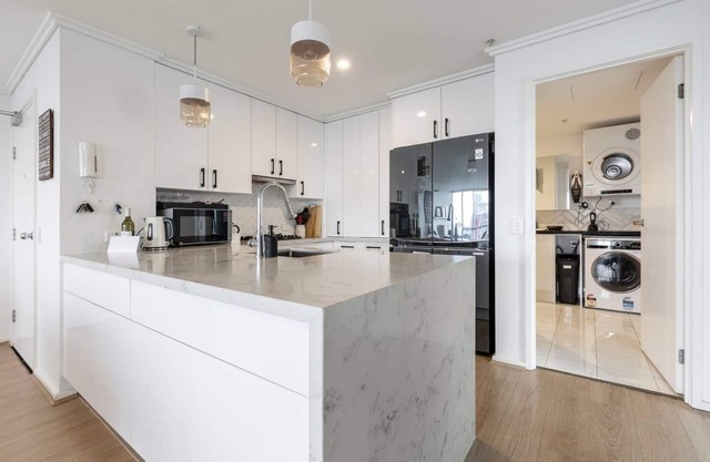 Melbourne and Southbank Gem with 3 bedrooms