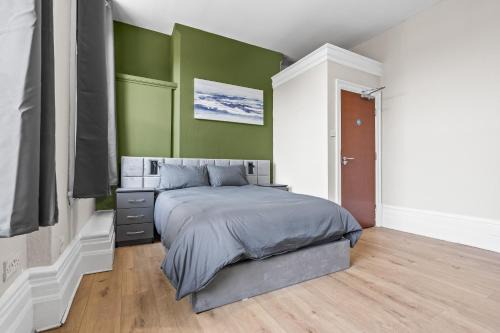 Melissa's Central Stay