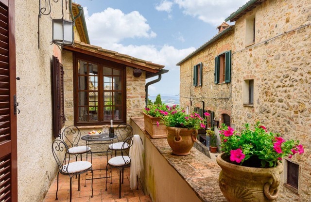 Mensano Suite by MMega