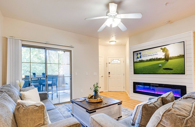 Mesa Para Ti! Heated Pools, Garage And More!