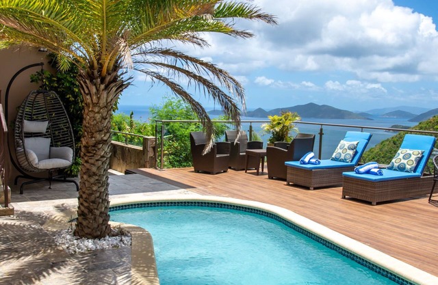 MHV 3-bedroom villa with pool & Spa - SUNRISE