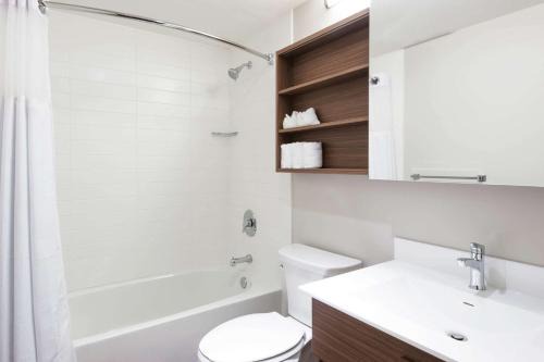 Microtel Inn & Suites by Wyndham Fort Saint John