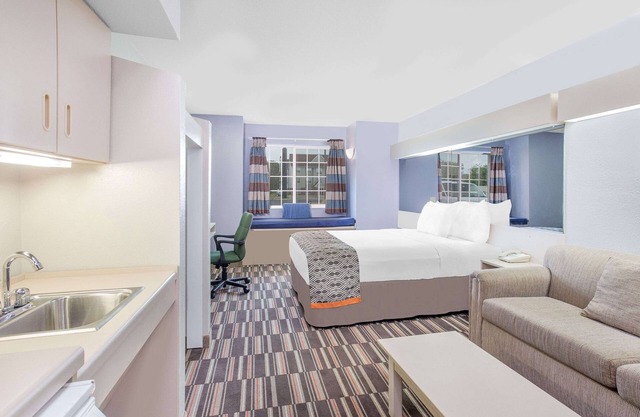 Microtel Inn & Suites by Wyndham Appleton