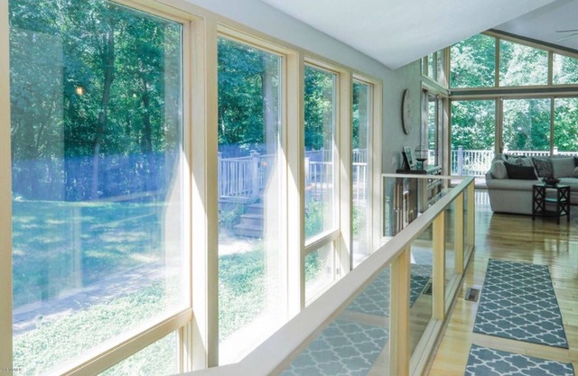 Mid-century modern Retreat- 4000 Sqft-Hot Tub Entire House-Pet Friendly