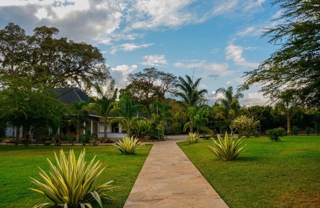 Migo House & Resort