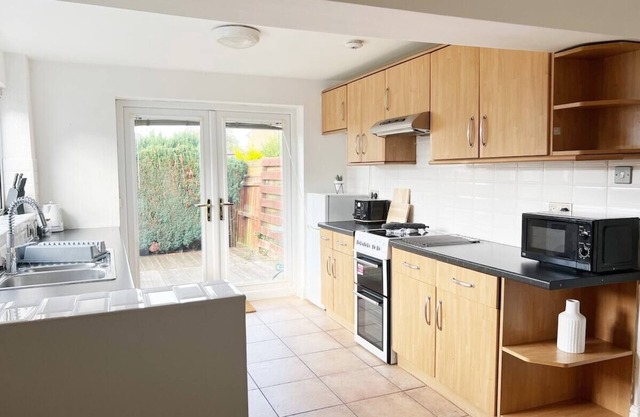 Millfield House is a cosy bungalow ideally located for access across Teesside.