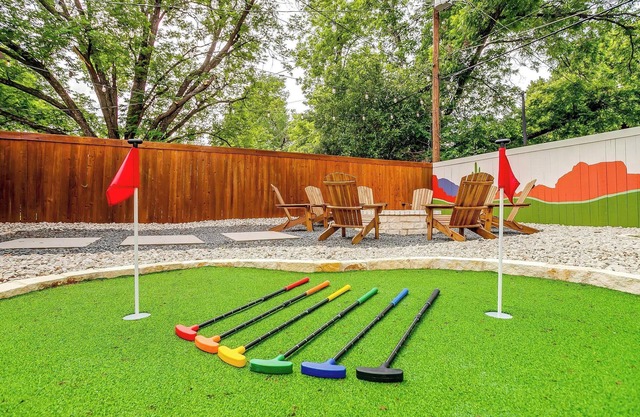 ⛳ Mini Golf! Walk to AT&T Stadium & Globe Life