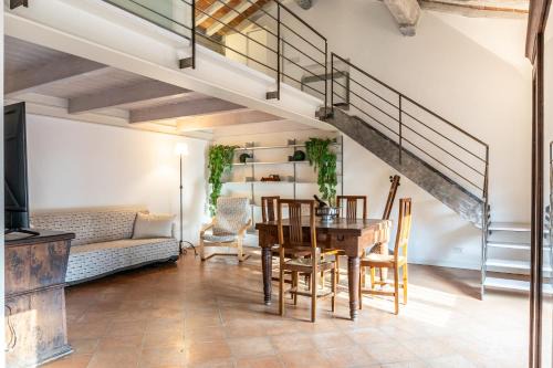 Minimal Paradise - 4 person, Tower View