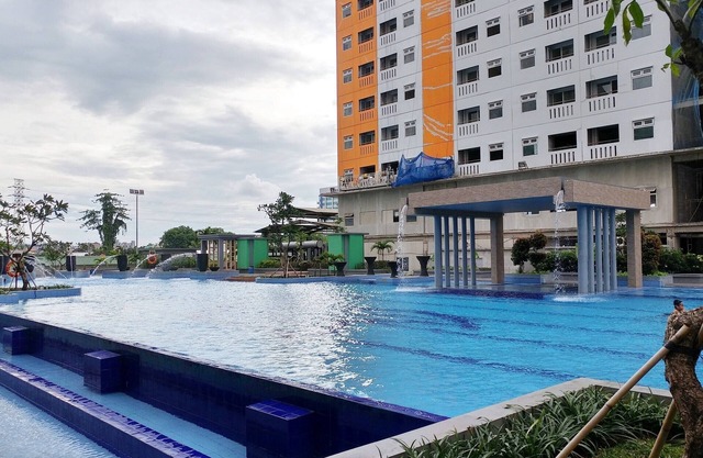 Minimalist And Best Deal 2Br Green Pramuka City Apartment