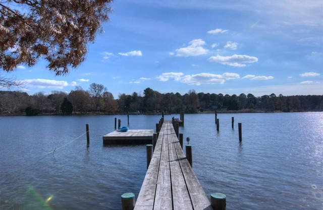 Minutes from Downtown St. Michaels | Private Dock | Kayaks