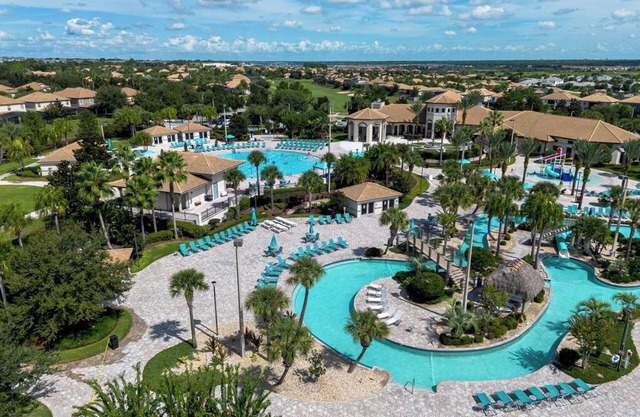 Minutes to Disney + 5BR, 4BA + Private Pool + Resort Access!