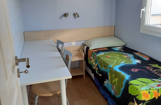 MOBIL HOME 40 m², 4 persons in Provence Verte.