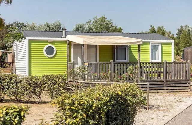 Mobil-home | Classic XL | 2 Ch. | 4/6 pers. | Raised terrace | A/C