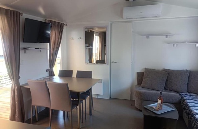 Mobil-Home FO 30 à Vias - La Carabasse - Camping Siblu avec piscine payante