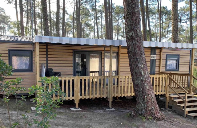 Mobil Home de Luxe A L'ombre des Pins 40