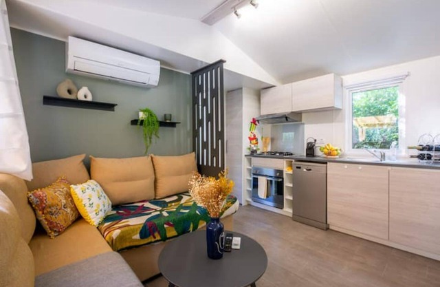 "Mobil Home Queen Margaret