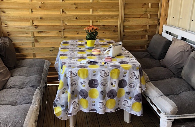 Mobilhome 7 minutes walk from the beach