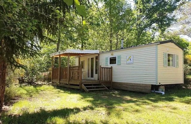 Mobilhome M7 35m2 mit überdachter Terrasse/2 Schlafzimmer 4 Personen