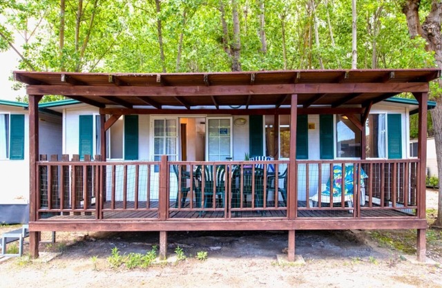 Mobilhome Superior - Two Bedroom Resort, Sleeps 6