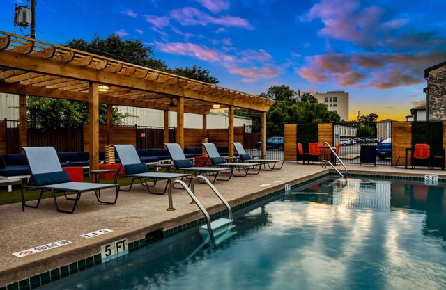 Modern 1BR Retreat | Pool | 10 Minutes to Austin