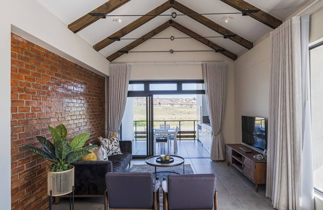 Modern 2-bedroom apartment in Jeffreys Bay situated in secure Beach Estate
