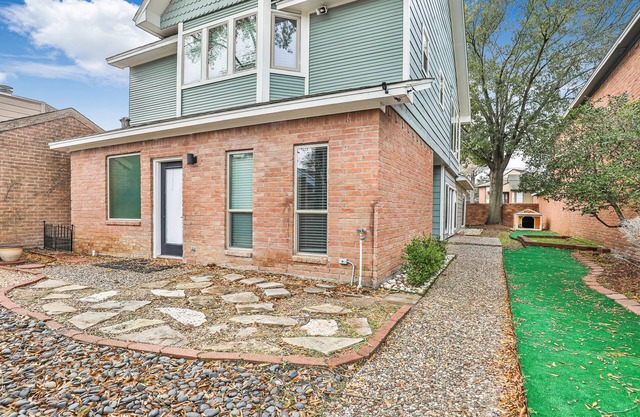 Modern 3 Bed 2.5 Bath Home in North Houston