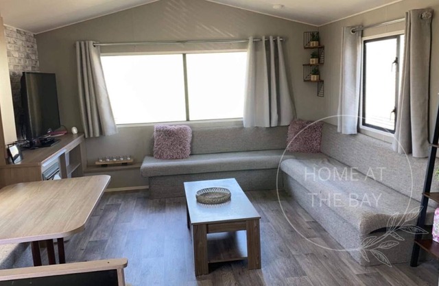 Modern 3 bed Caravan at Lyons Robinhood in Rhyl
