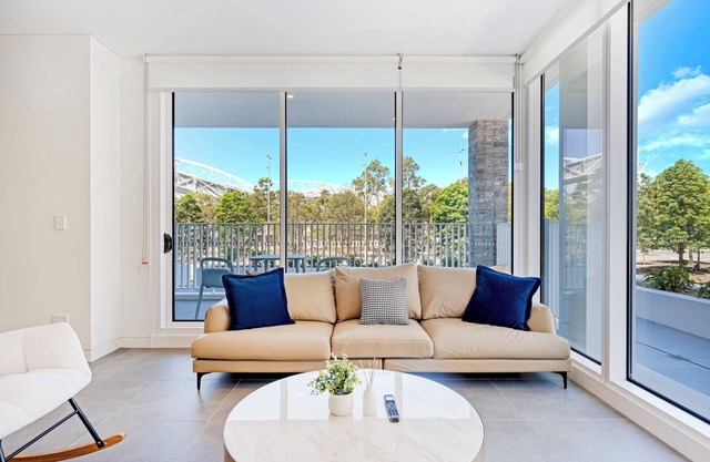 Modern 3B2B apt with stadium view@Olympic park