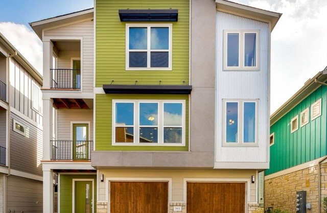 Modern and spacious home in East Austin, close to everything Austin has to offer