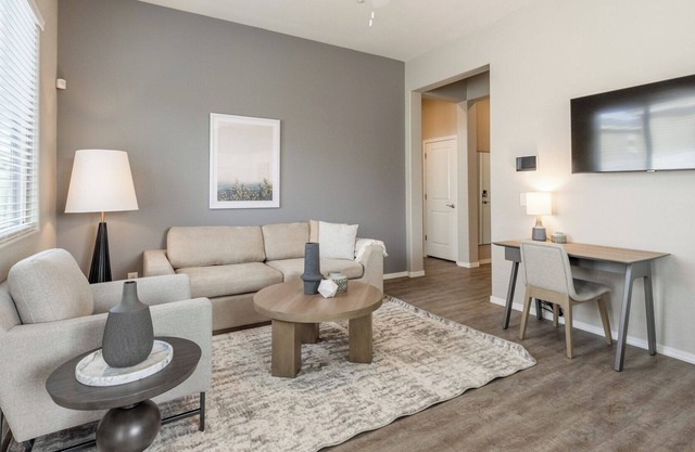 Modern Apartment in Prime Location (ID7894X89)