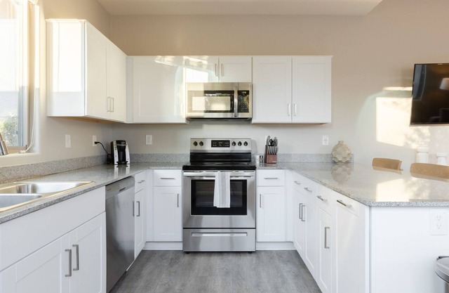 Modern Apartment in Prime Location (ID8264X85)