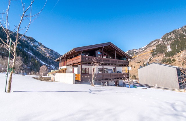 Modern apartment near the slopes