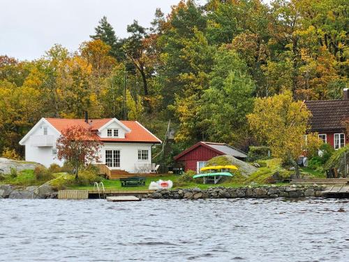 Modern Captains House On Beautiful Skåtøy