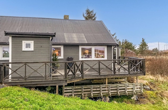 Modern cottage near the water on the island of Smøla.