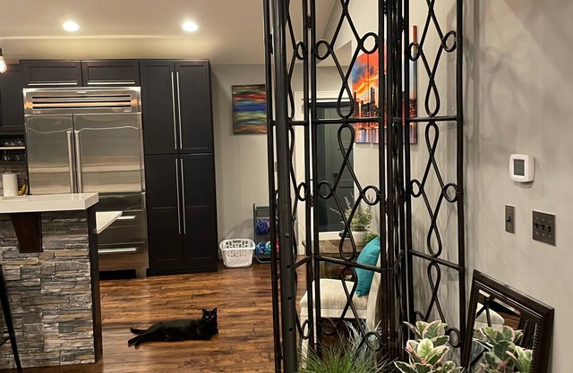 Modern farmhouse oasis. - horses welcome