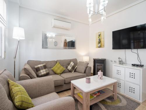 Modern Garden Home, Algorfa, cleaning included