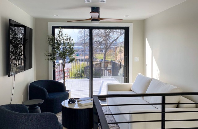 Modern gem with private heated pool, patio, streaming, AC, & W/D