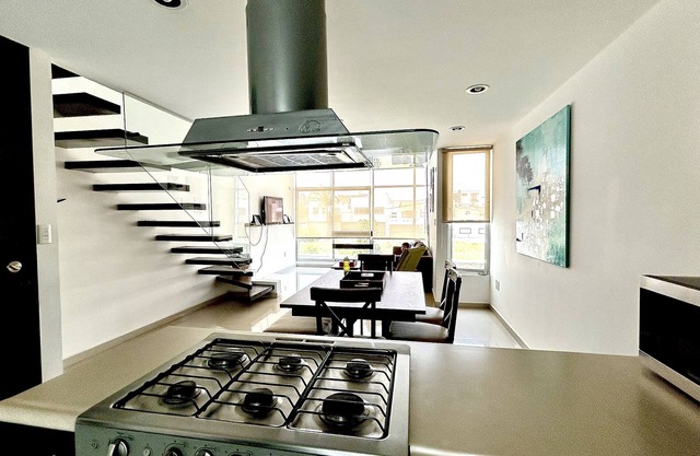 Modern Loft.! 6min From Cholula. Perfect for Vacations or Business.!