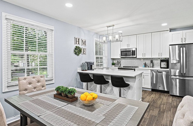 Modern Retreat Near Washington DC