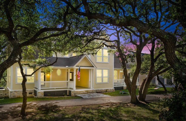 Modern Retreat | Private Pool, Hot Tub, Game Room – Fully Updated!