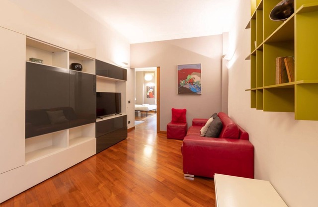 Modern three-room apartment Solari - Mirable PM