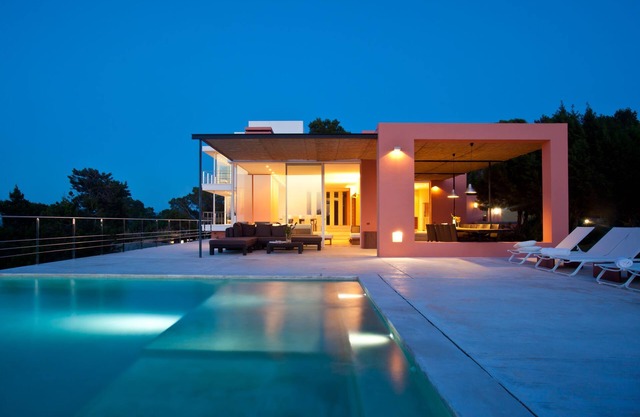 Modern Villa with Infinity Pool - Villa Es Calo