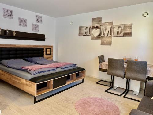 Moderne Ferienwohnung nahe Ravensburger Spieleland & Friedrichshafen - mit Außenbereich