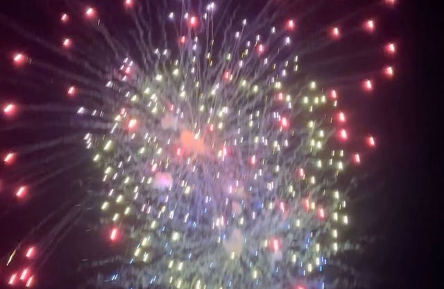 Modernized larger condo, minutes to beach, bay, July 4th fireworks, a boat slip