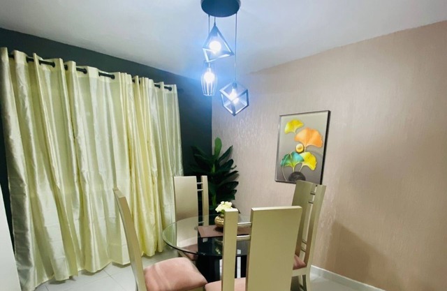 Moderno, Cómodo y Céntrico Apartamento en Santo Domingo Norte